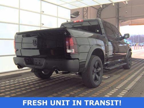 Diamond Black Crystal Pearlcoat 2020 RAM 1500 Classic SLT