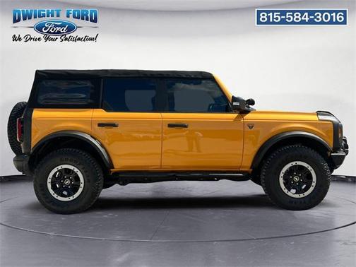2022 Ford Bronco Badlands