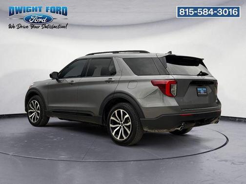 Carbonized Gray Metallic 2022 Ford Explorer ST-Line