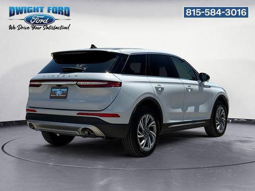 Crystal White Metallic Clearcoat 2025 Lincoln Corsair Premiere