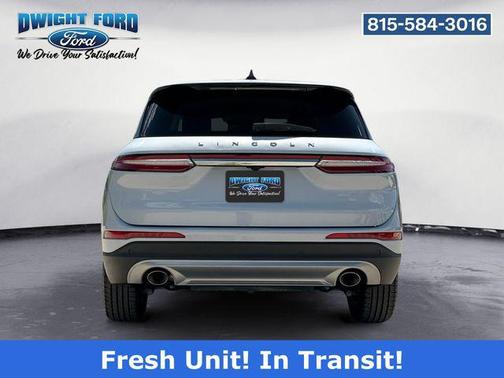 Crystal White Metallic Clearcoat 2025 Lincoln Corsair Premiere