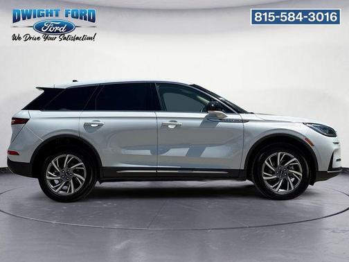 Crystal White Metallic Clearcoat 2025 Lincoln Corsair Premiere