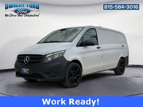 2016 Mercedes-Benz Metris Base