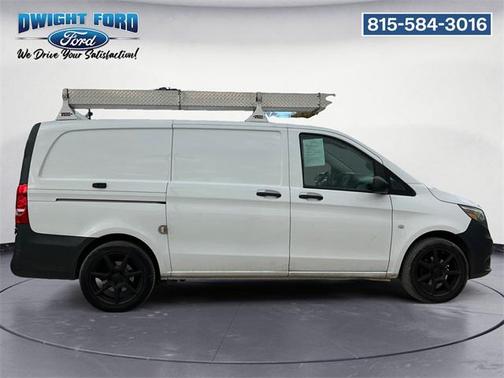 2016 Mercedes-Benz Metris Base