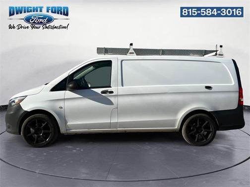 2016 Mercedes-Benz Metris Base