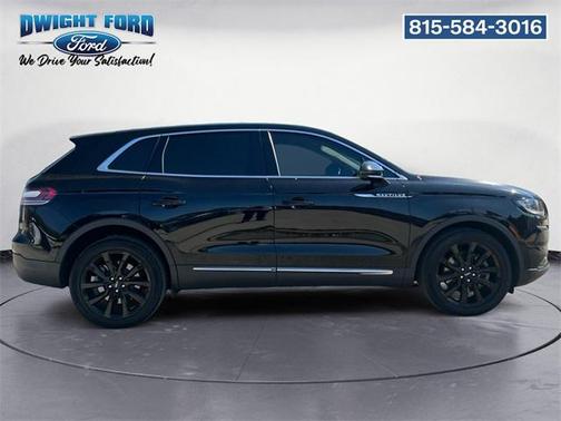 2021 Lincoln Nautilus Reserve