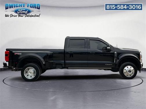 2023 Ford F-450 Lariat