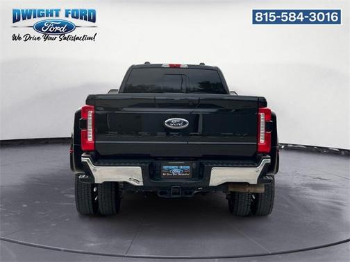 2023 Ford F-450 Lariat