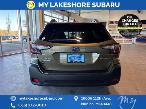 2025 Subaru Outback Premium