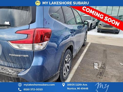 2023 Subaru Forester Premium