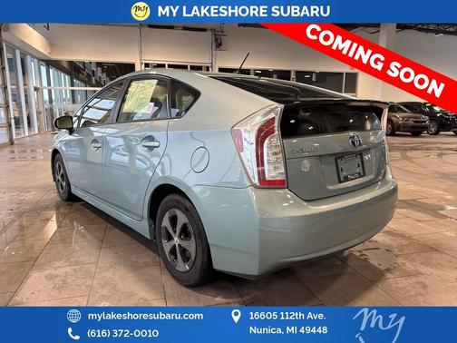 2013 Toyota Prius Two