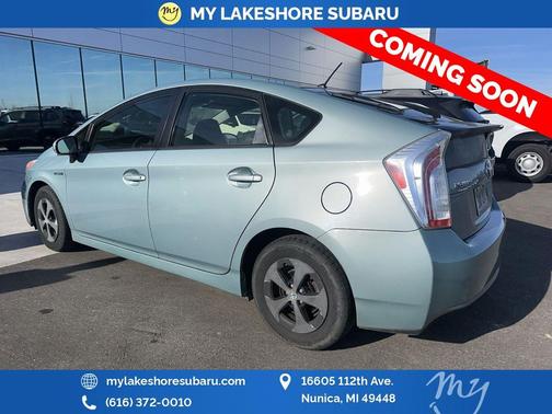 2013 Toyota Prius Two