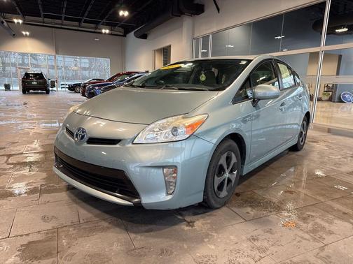 2013 Toyota Prius Two