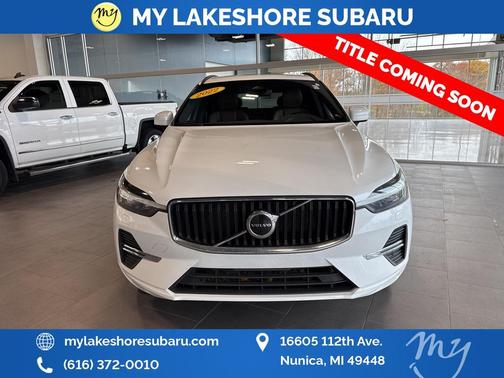 2022 Volvo XC60 B5 Momentum