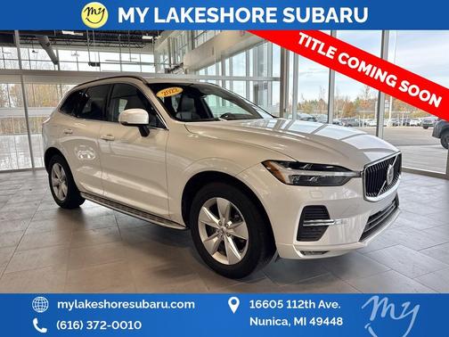 2022 Volvo XC60 B5 Momentum