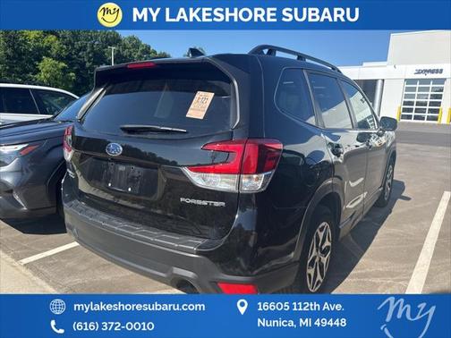2022 Subaru Forester Premium