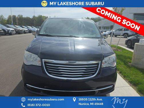 2013 Chrysler Town & Country Touring-L