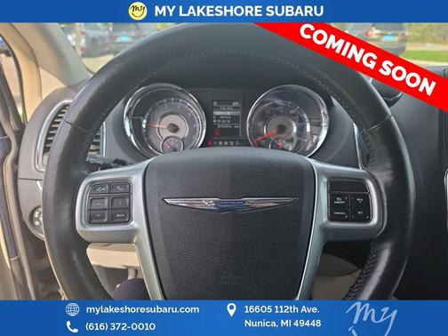2013 Chrysler Town & Country Touring-L