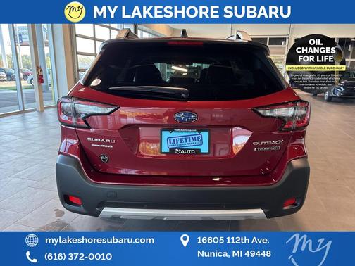2025 Subaru Outback Touring XT