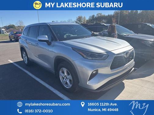 2021 Toyota Highlander LE