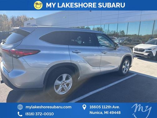 2021 Toyota Highlander LE