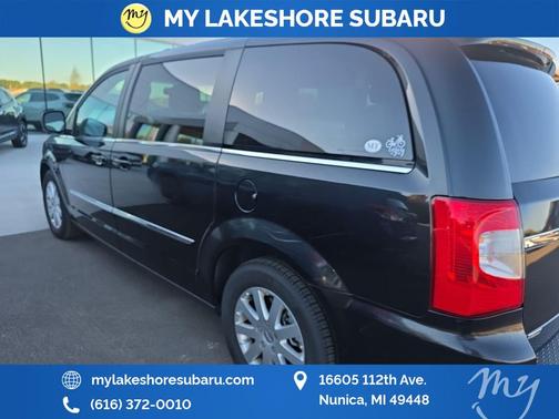 2015 Chrysler Town & Country Touring