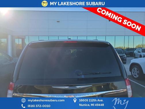 2015 Chrysler Town & Country Touring