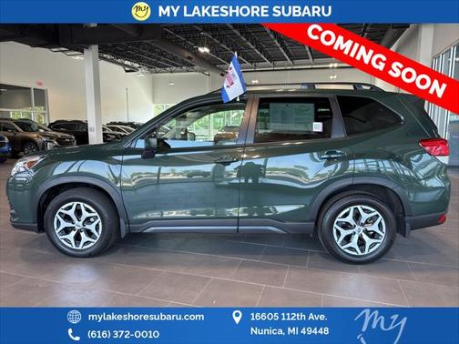 2022 Subaru Forester Premium