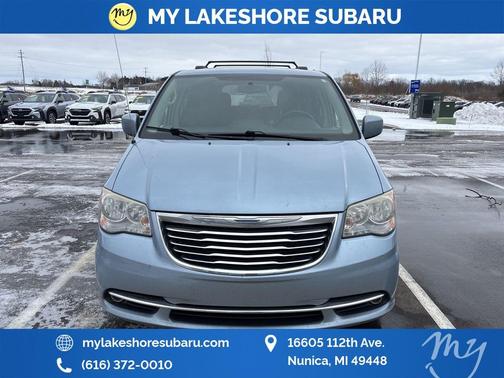 2013 Chrysler Town & Country Touring