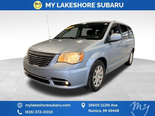 2013 Chrysler Town & Country Touring