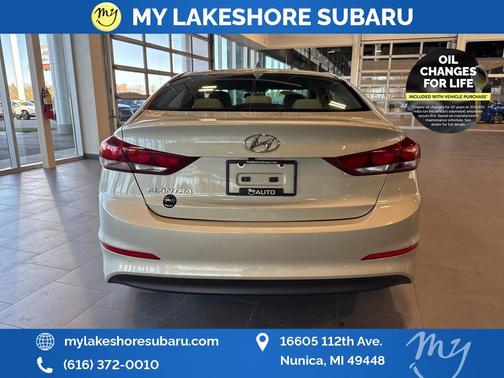 2017 Hyundai ELANTRA SE