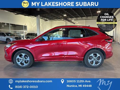 2023 Ford Escape ST-Line