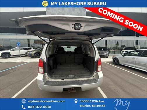 2012 Nissan Pathfinder SV