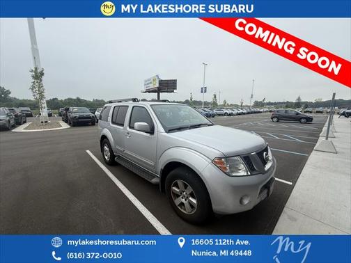 2012 Nissan Pathfinder SV