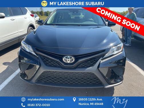 2020 Toyota Camry SE