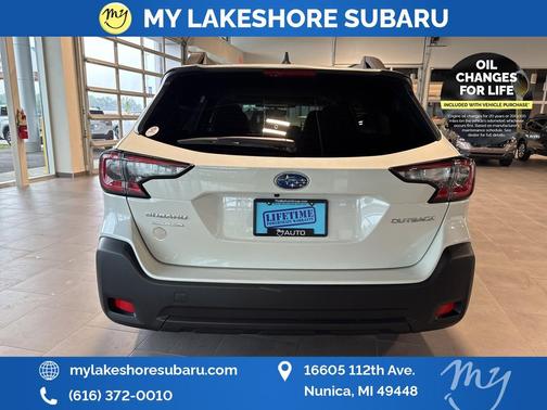 2025 Subaru Outback Premium