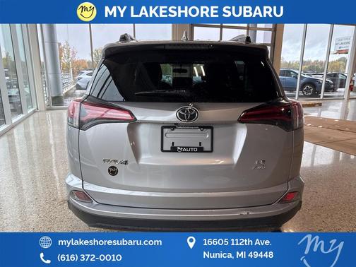 2016 Toyota RAV4 LE