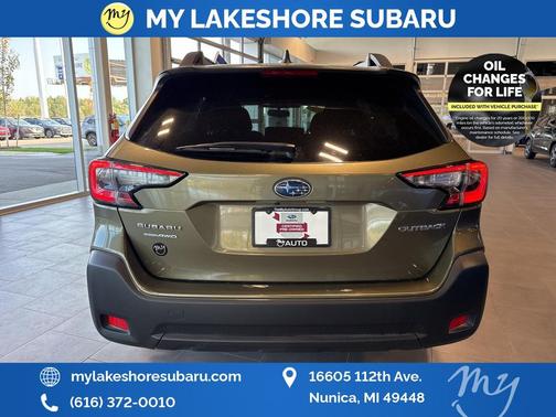 2023 Subaru Outback Premium