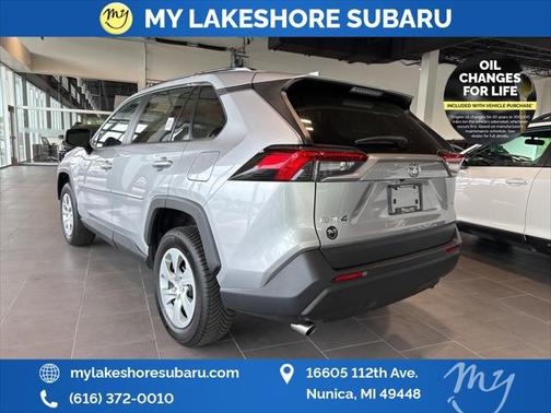 2019 Toyota RAV4 LE
