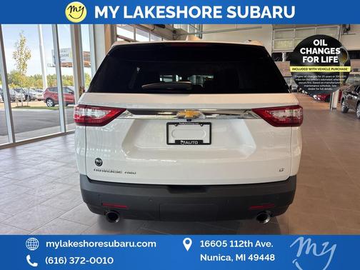 2021 Chevrolet Traverse LT Cloth
