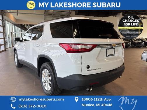2021 Chevrolet Traverse LT Cloth