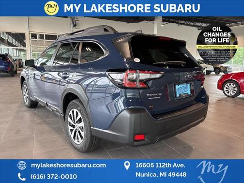 2025 Subaru Outback Premium