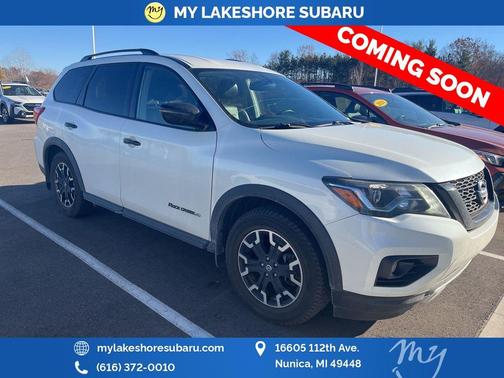 2019 Nissan Pathfinder SV