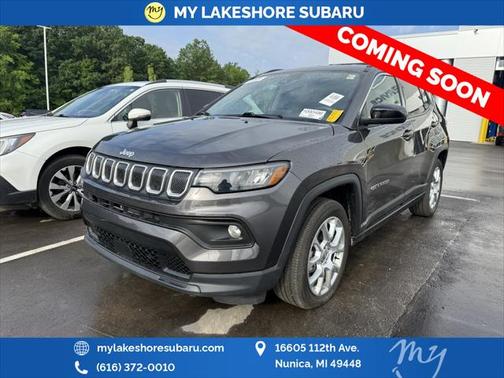 2022 Jeep Compass Latitude Lux