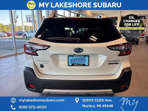 2025 Subaru Outback Touring XT