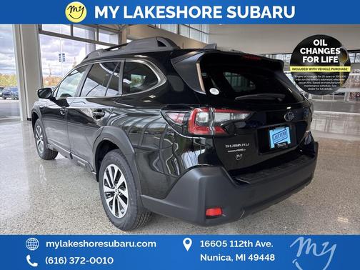 2025 Subaru Outback Premium