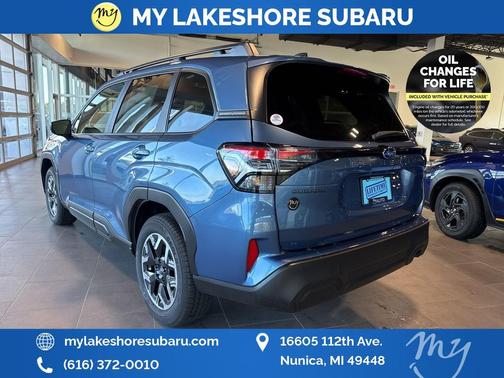 2025 Subaru Forester Premium