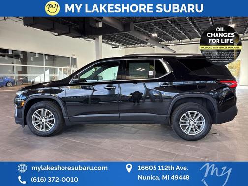 2023 Chevrolet Traverse LT Leather