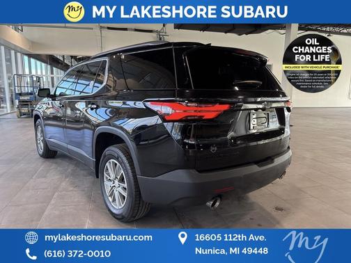 2023 Chevrolet Traverse LT Leather