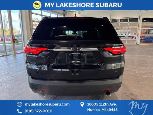 2023 Chevrolet Traverse LT Leather